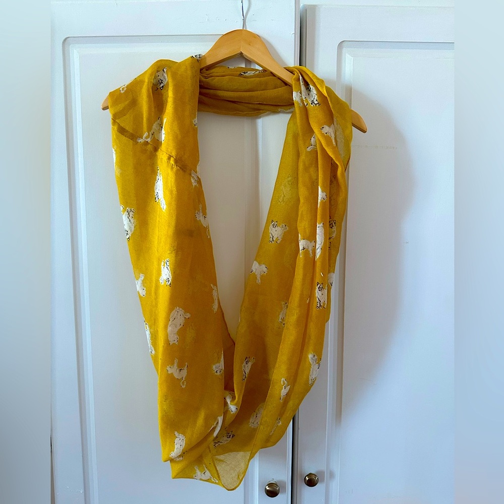 Circular Cat Scarf, Yellow